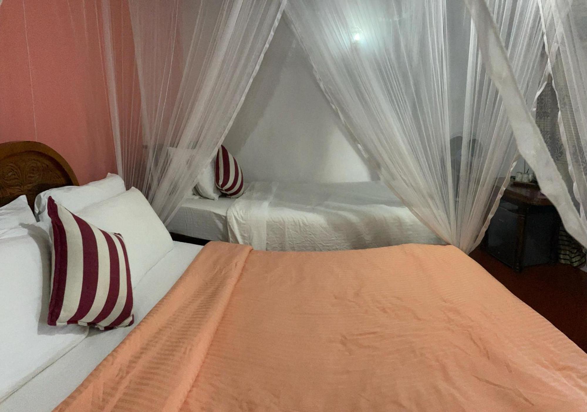 Hidden Gem Inn Элла Экстерьер фото